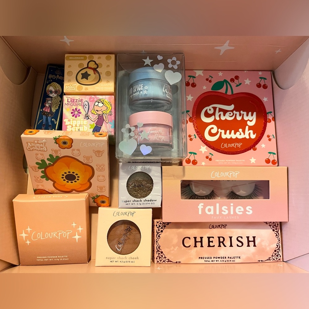 Brand new in box Colourpop bundle!